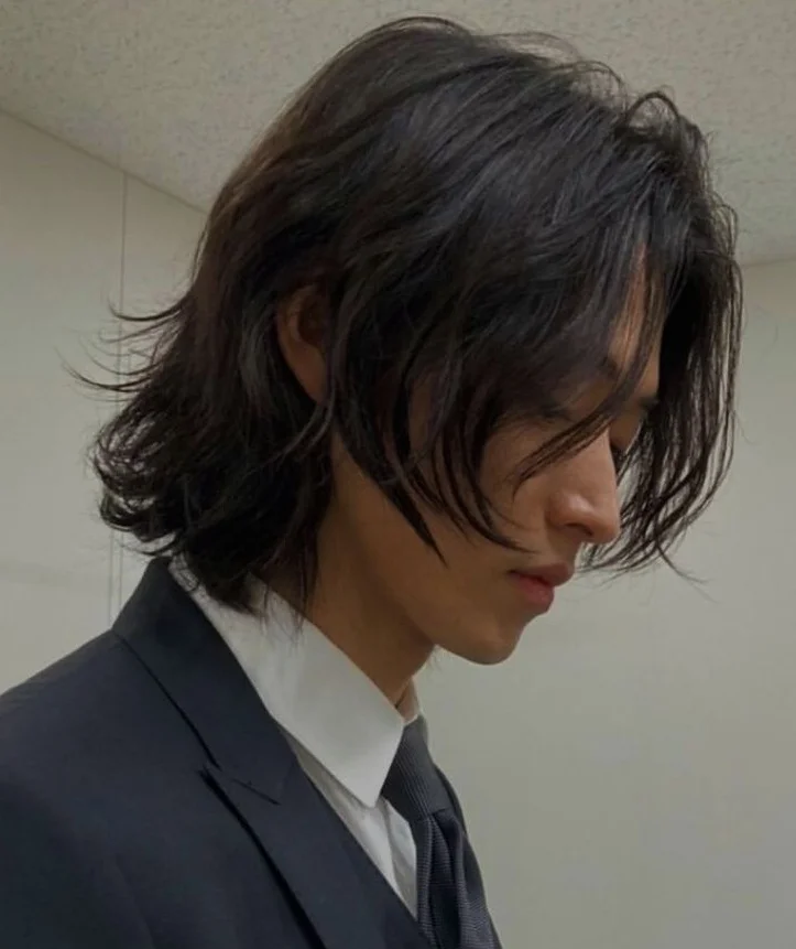 long hair wolf cut men