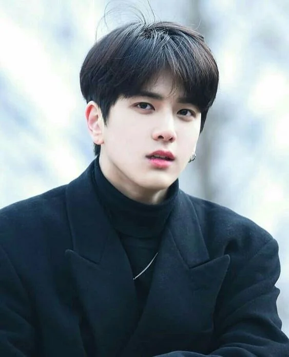korean male wolf cut
