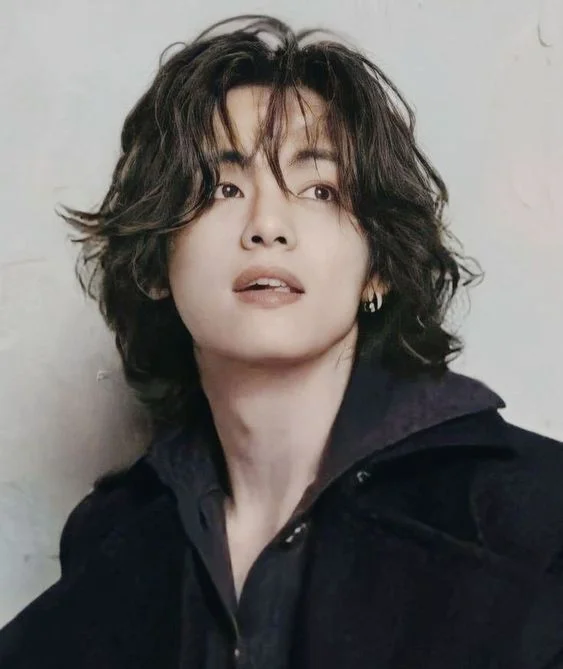 korean wolf cut long hair male