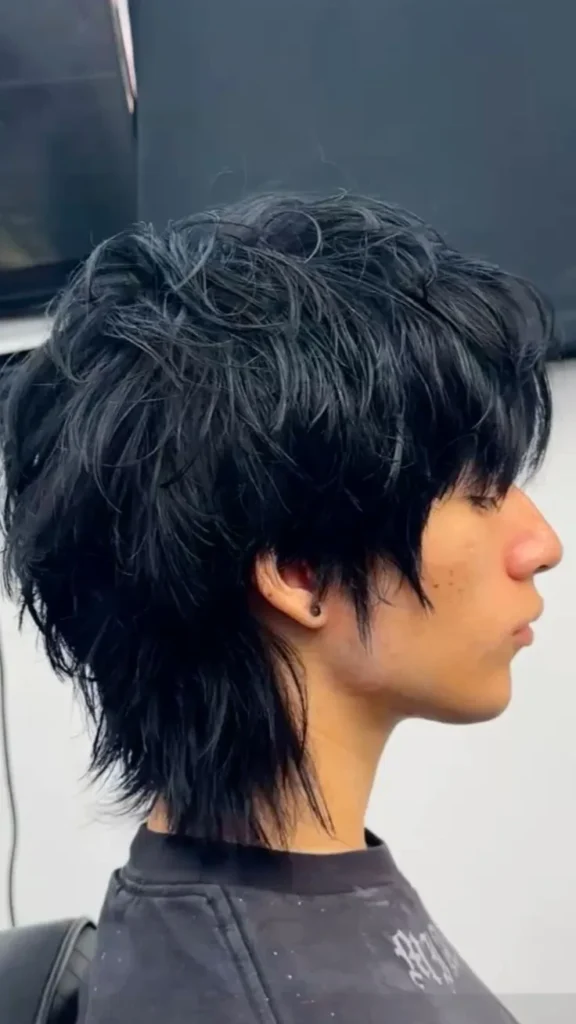 Short Untapered Wolf Cut